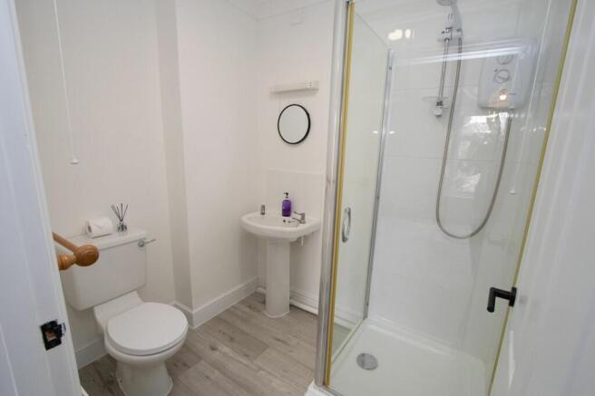 En-suite 1
