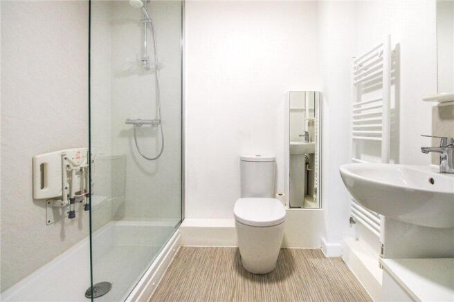 Garnetts Grove, Otley, West Yorkshire, LS21 photo 4