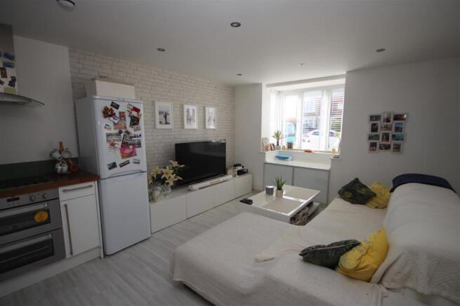 Open Plan Living Kitchen..JPG