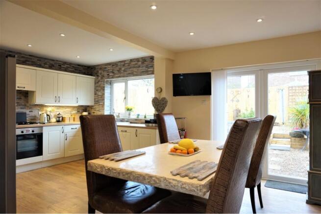 Kitchen / Diner