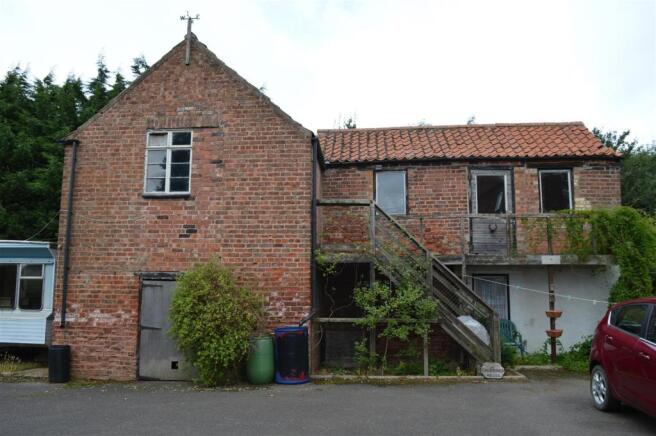 BRICK BUILT BARN