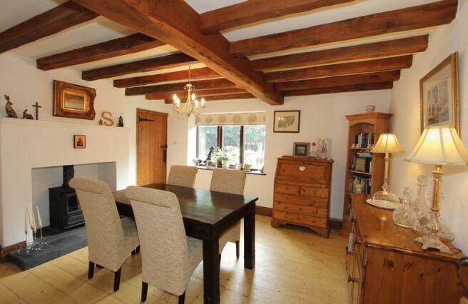 DINING ROOM 1