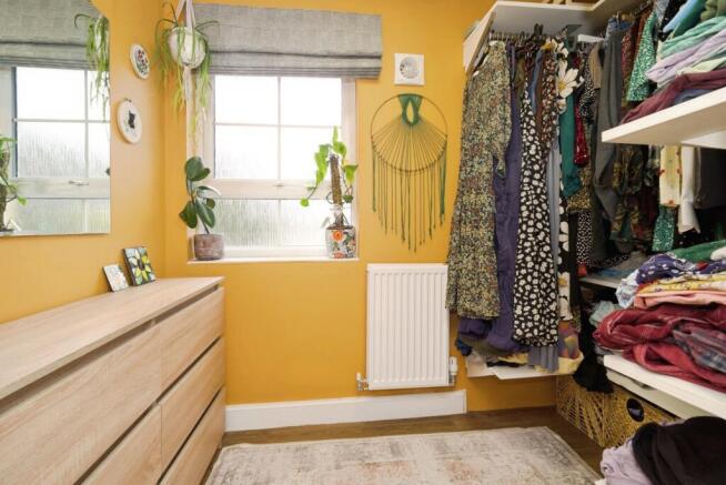 3 bed Semi-Detached for sale Image 8