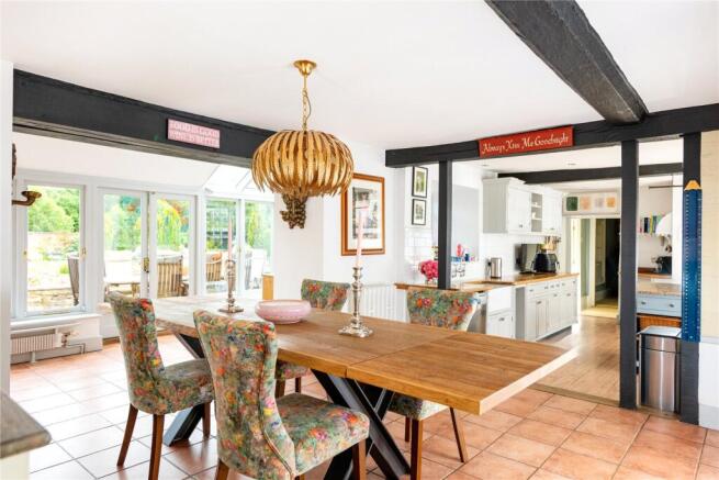 Kitchen/Dining