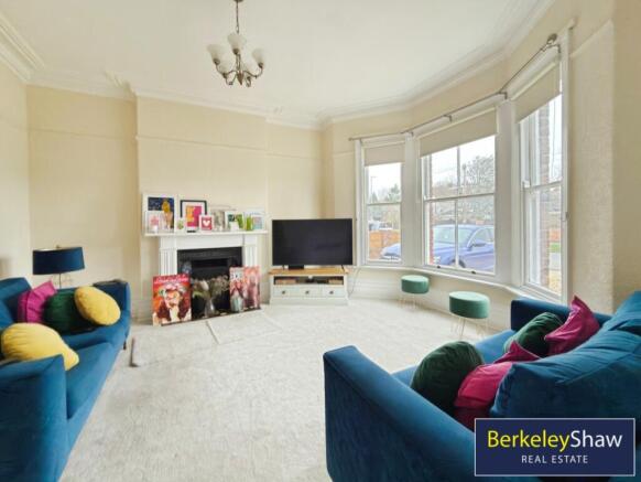 Front Lounge