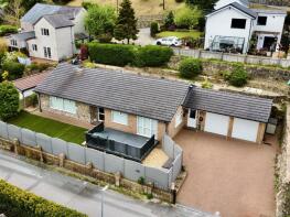 Green Gables, Pendwll Road, Moss, Wrexham LL11 6EU