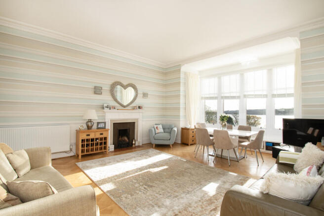 Lounge Dining Room