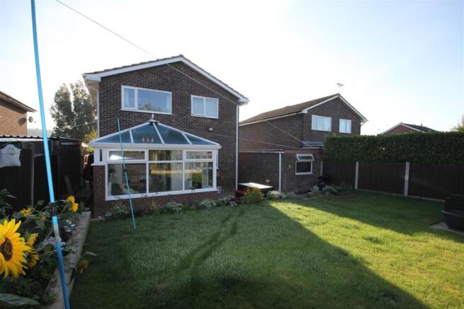 8 Furlong Avenue 192.JPG