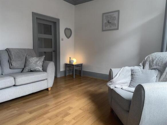 2 bed Terraced for sale Image 5