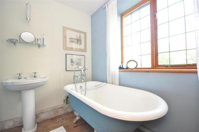 Main Bathroom