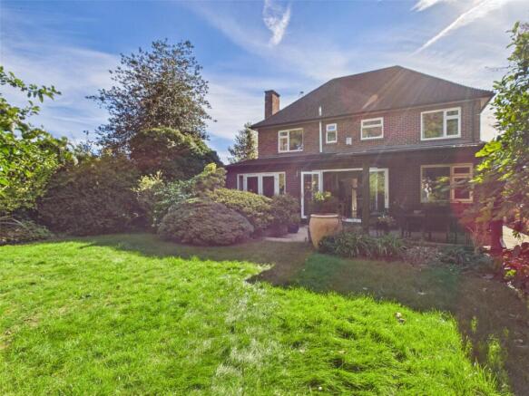 Cranleigh Road, Kettering, Northamptonshire, NN15 photo 4