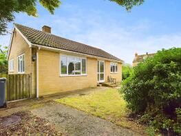 19, Willow Grove, South Cerney GL7 5UU