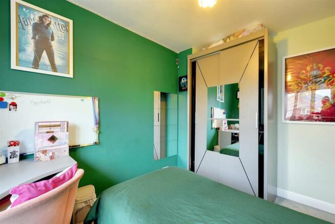Bedroom 2_3.jpeg