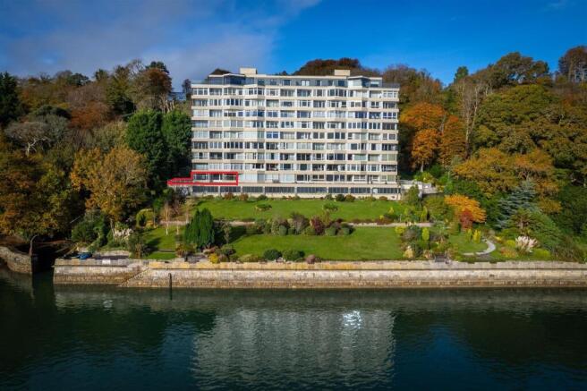 20 Glyn Garth Court.jpg