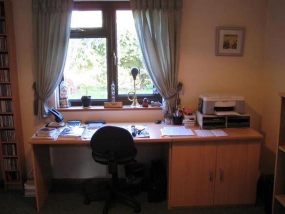 Photo 9