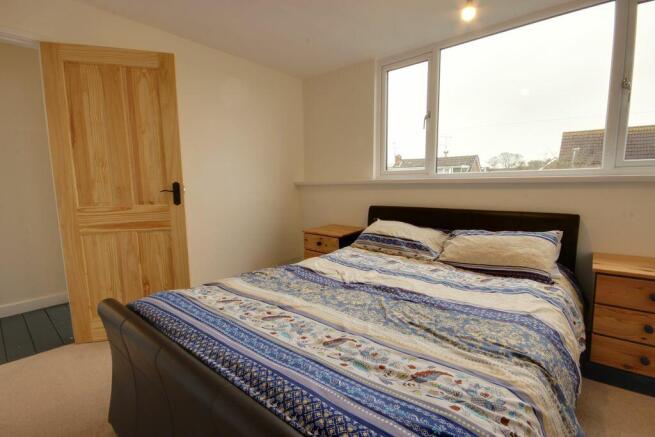 Bedroom 1 (Double)