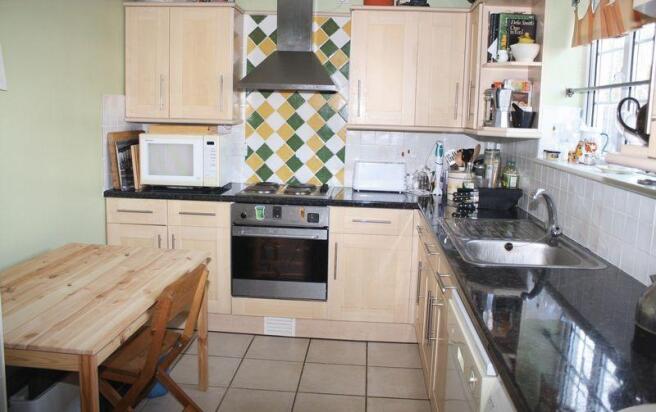 kitchen/dining room