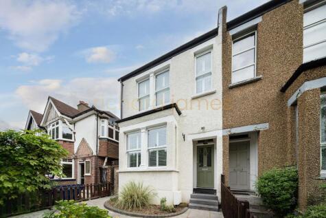 Daws Lane, Mill Hill, NW7