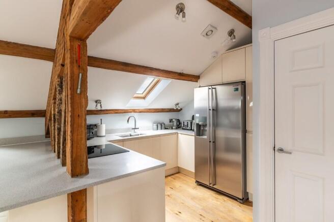 2 bed Apartment for sale Image 8