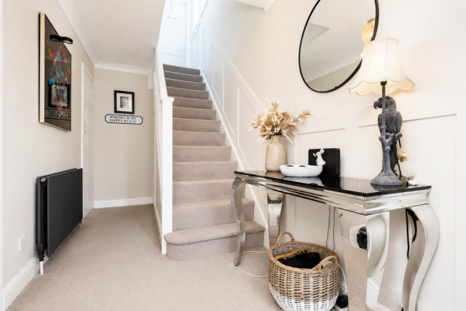 3 bed Semi-Detached for sale Image 10