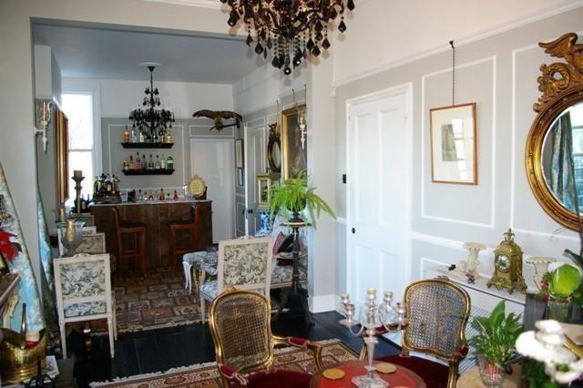 SITTING ROOM