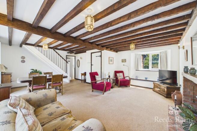 4 bed Link Detached House for sale Image 12