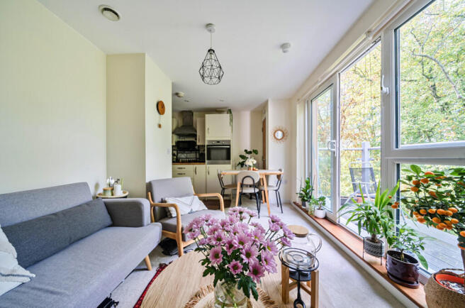 1345974-9-68b980a...