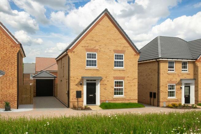 4 bed Detached for sale Image 2