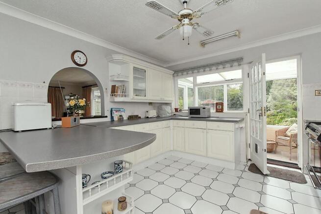 Gor-Kitchen_3.jpg