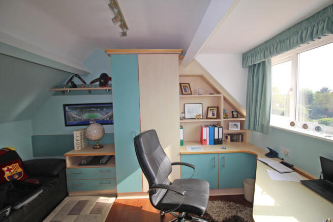 Photo 15