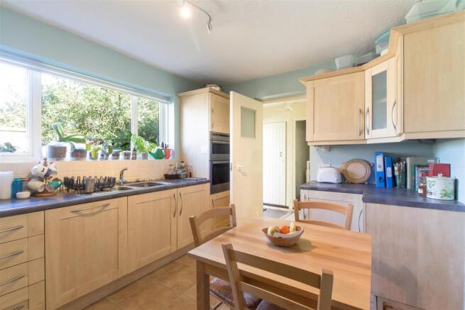 Space for a breakfast table