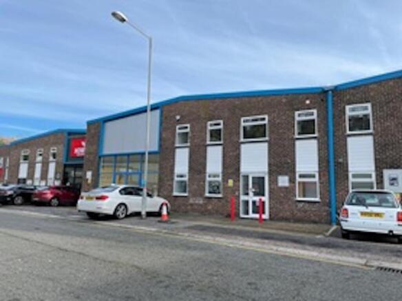 New External.jpg Resized.jpg