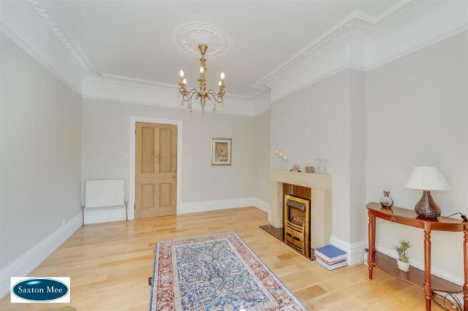 5 bed Semi-Detached for sale Image 11