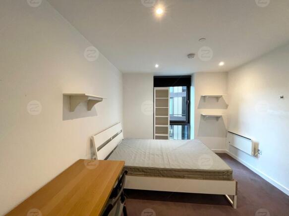 2 bed Apartment to rent Image 5