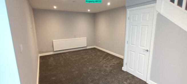 2 bed Semi-Detached to rent Image 5