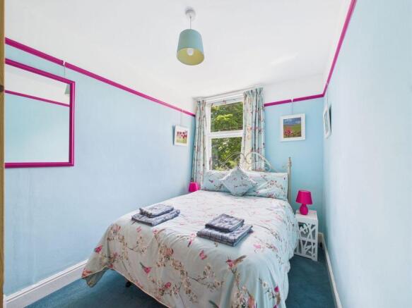 3 bed Terraced for sale Image 7