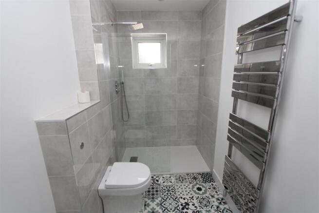 2 bed Semi-Detached Bungalow for sale Image 12