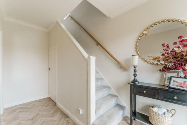 3 bed Semi-Detached for sale Image 12
