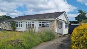 8, The Paddock, Penally, Tenby SA70 7NZ
