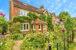 2, Inholmes Cottages, Whitemans Green, Cuckfield RH17 5DB