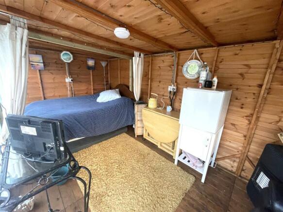 Garden room