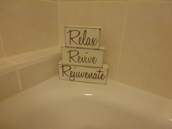 Bathroom- Detail