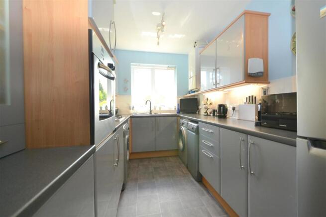 kitchen5.JPG