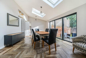 16, Kings Croft, Bristol BS41 9EE