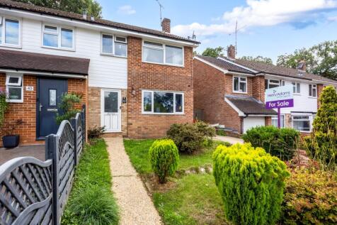 Collingwood Road, Horsham, RH12