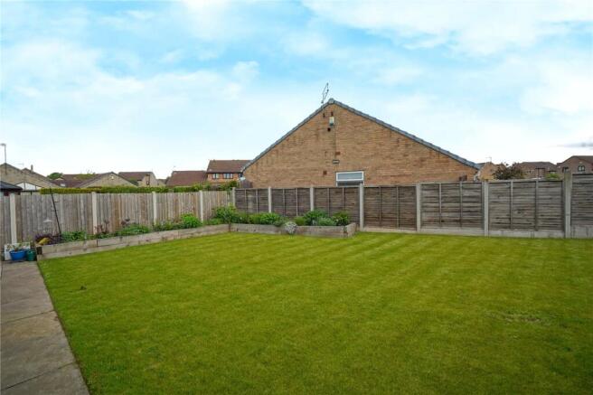 2 bed Bungalow for sale Image 12