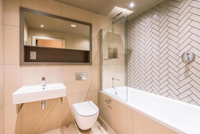 2 bed Apartment for sale Image 4