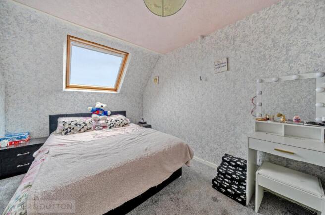 3 bed House for sale Image 7
