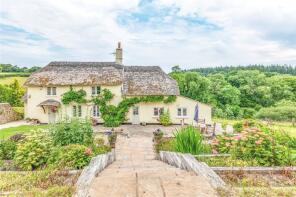 Springfield Farm, Lane To Perhams Farm, Lyme Regis DT7 3RN