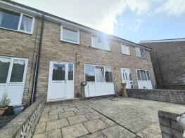 14, Kingston Close, Halifax HX1 3YL